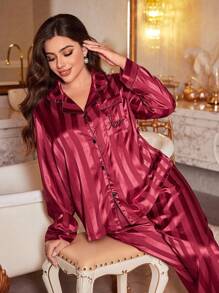 LuxeNights 大码睡衣套装，仿丝领扣式口袋刺绣长袖上衣和长裤，休闲优雅家居服，秋冬 - 紅色 - 查看 5