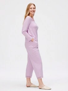 LUVLETTE 柔软紫色棉质 V 领蕾丝优雅饰边上衣和长裤家居服女士睡衣套装女士休闲套装内衣 - 淡紫色 - 查看 9