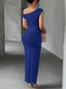 Slaydiva Summer New Elegant Party Daily Date Oblique Shoulder One-Shoulder Off-Shoulder Front Pleated Slim Long Skirt Wavy Texture Knitted Fabric White Women's Dress - Blue - View 2