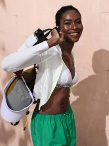 VARSITIE Hooded Long Sleeve Pleated White Women Outdoor Jackets