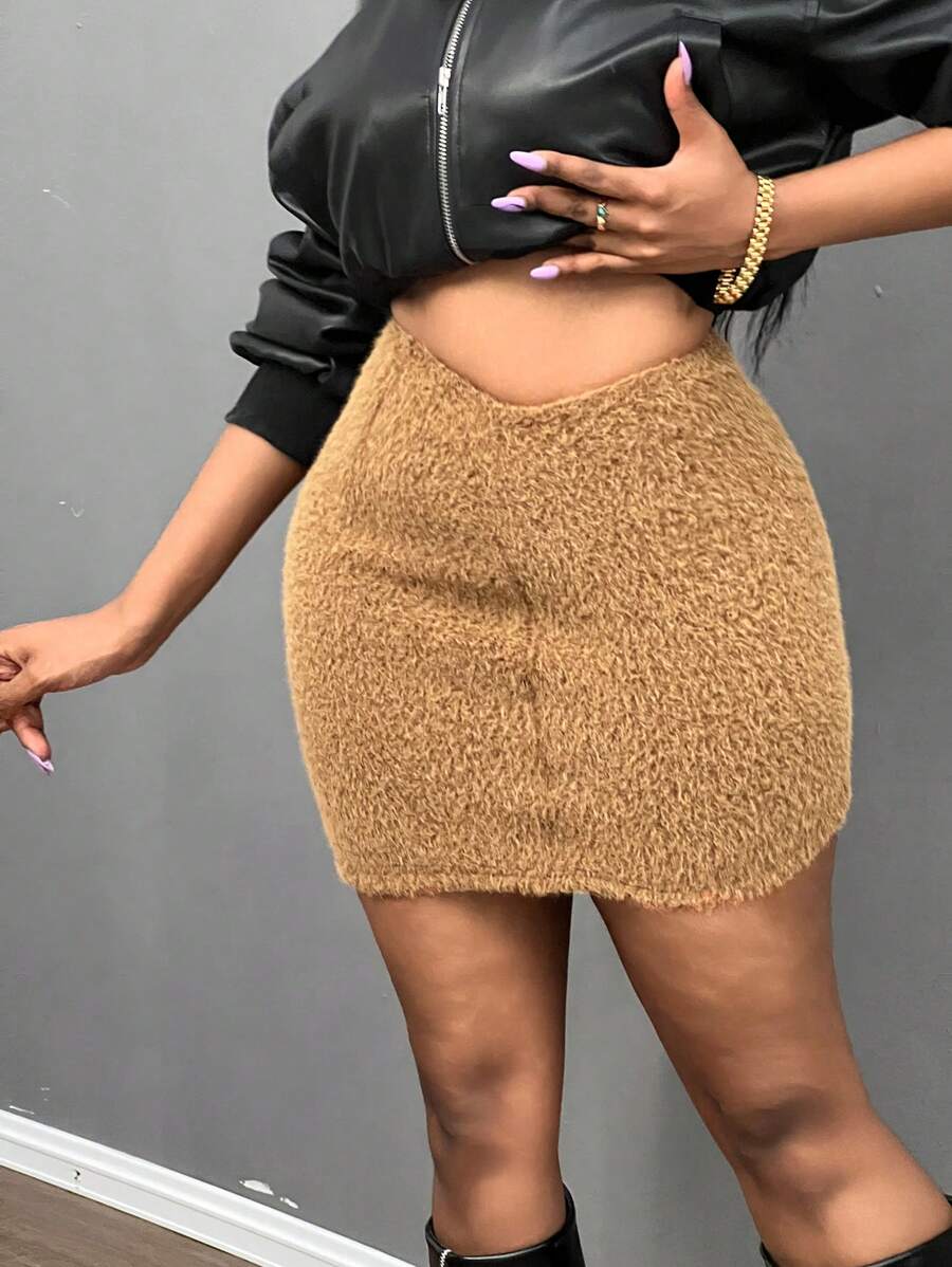 Slaydiva Women Casual Solid Color Fluffy Skirt, Autumn/Winter - Brown - View 1