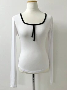 DAZY Women's Contrast Color Block Bowknot Decor Round Neck Long Sleeve White T-Shirt, Suitable For Spring/Summer