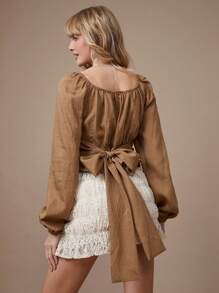 WESTFADE 夏季编织圆领蝴蝶结后背长款泡泡袖娃娃装荷叶边上衣 - 杏色 - 查看 4