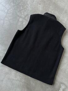 Manfinity Hypemode 男士前拉链口袋无袖休闲工装黑色背心，适合送给朋友、丈夫、男朋友的礼物