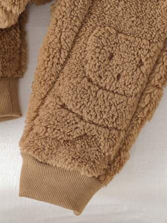 SHEIN Vintaside Kids 男婴和女婴三件套：毛绒泰迪熊图案运动衫、毛绒运动裤和毛绒耳帽，适合秋冬季节的可爱舒适套装，非常适合户外旅行或日常室内穿着