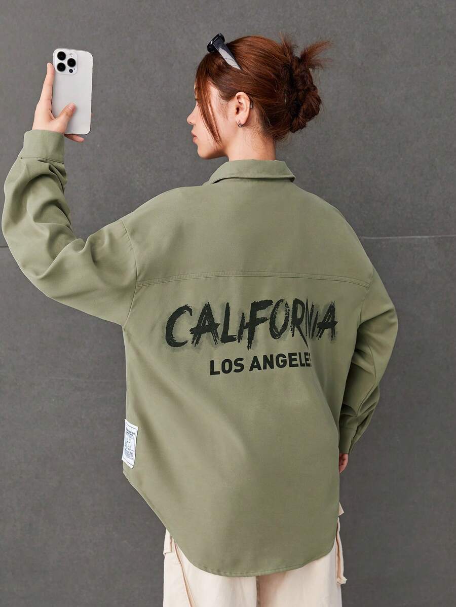 Camisa de manga larga informal para niñas preadolescentes con estampado gráfico de logotipo en la espalda, de unicolor y de tela suelta - Verde - Ver 1