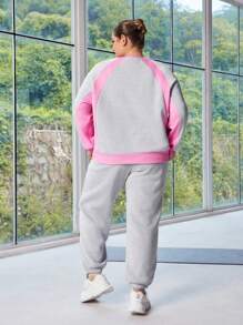 Easithlete 2 件套加大码撞色连帽衫和锥形慢跑裤，带标语印花，运动装 - 彩色 - 查看 2