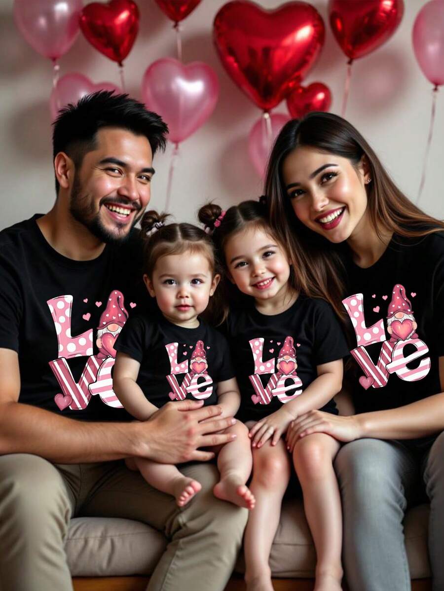 SHEIN Valentinstag Baby Mädchen süße Herzgnomen-Muster Kurzarm Bodysuit, Valentinstags Geschenk, passende Familienoutfits Mama und Ich (4 Stücke separat erhältlich)