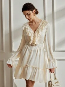 Aveloria Rosie 优雅复古夸张荷叶边腰泡泡袖喇叭长裙女式迷你连衣裙度假装女士 - 米色 - 查看 4