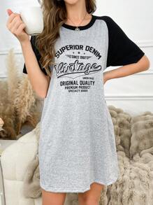 SHEIN Áo ngủ kiểu dáng phối màu tay raglan in chữ, váy ngủ Moo Moo. - Nhiều màu - Xem 3