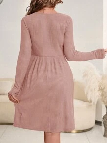 SHEIN 孕妇休闲纯色圆领长袖哺乳连衣裙，带罗纹细节，秋季