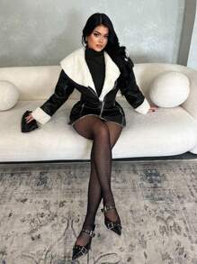 SHEIN SXY 女士冬季黑白皮革镶边落肩长袖修身羊毛夹克、皮草大衣、黑色皮夹克、羊毛夹克、黑色皮草大衣、外套连衣裙、泰迪大衣、冬季女士外套 - 黑與白 - 查看 5