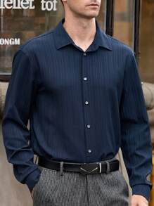 Manfinity VCAY 1 件男士编织修身常规领长袖休闲衬衫，适合日常穿着 - 藏蓝色 - 查看 4