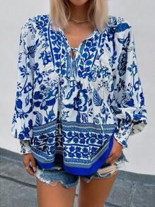 SHEIN Unity Fashionable Casual V-Neck Long Sleeve Scattered Ditsy Floral Placement Floral Shirt Top Fall Cloth For Women - Blue and White - View 4