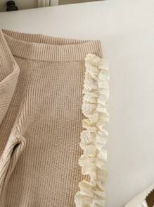 Young Girl Sweater Set For Autumn/Winter, New Style, Oatmeal & Khaki Color, Simple & Cute, Lace Trim Collar For Sweet Elegant. Suitable For Autumn/Winter Wear, Loose Silhouette For Easy Wear, Soft Fabric For Comfortable Feel, Fit For Various Festivals And Home Wear - Khaki - View 5