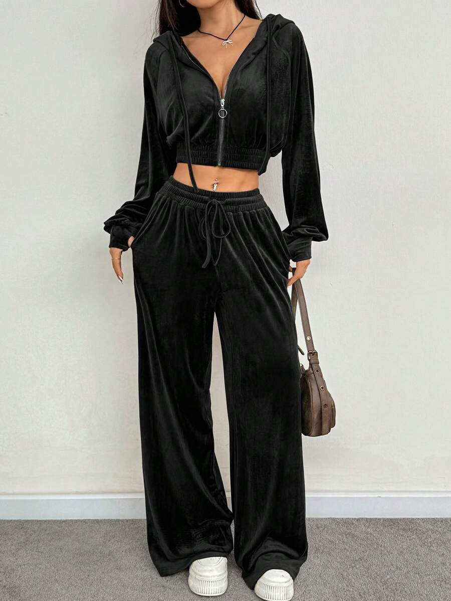 SHEIN EZwear 女士 2 件套纯色休闲短款连帽衫和裤子套装，秋季 - 黑色 - 查看 1