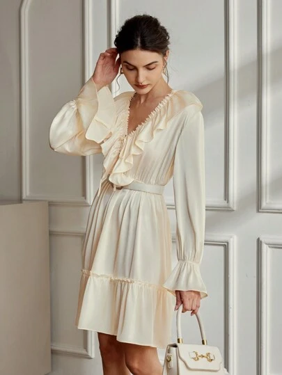 Aveloria Rosie 优雅复古夸张荷叶边腰泡泡袖喇叭长裙女式迷你连衣裙度假装女士