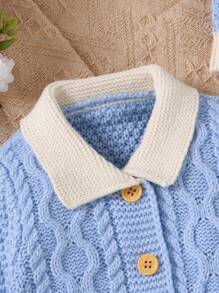 SHEIN 彼得潘风格 2 件套婴儿套装，包括针织连体衣和帽子。经典扭纹针织图案，领口设计，休闲简约，可爱的绅士造型，适合婴儿日常穿着