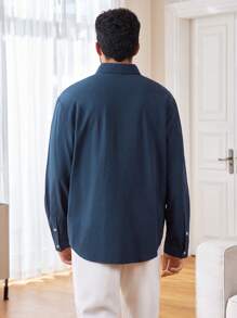 Manfinity RelaxMax 男式纯色口袋长袖尖领纽扣衬衫