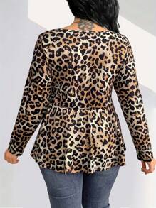 SHEIN CURVE+ Áo thun tay ngắn cổ chữ V in họa tiết da báo cỡ lớn mùa hè thường ngày cho nữ - màu nâu - Xem 2