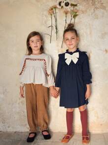 SHEIN LMoss Kids LMoss 年轻女孩拼色蝴蝶结装饰长袖荷叶边下摆宽松连衣裙 - 藏蓝色 - 查看 4