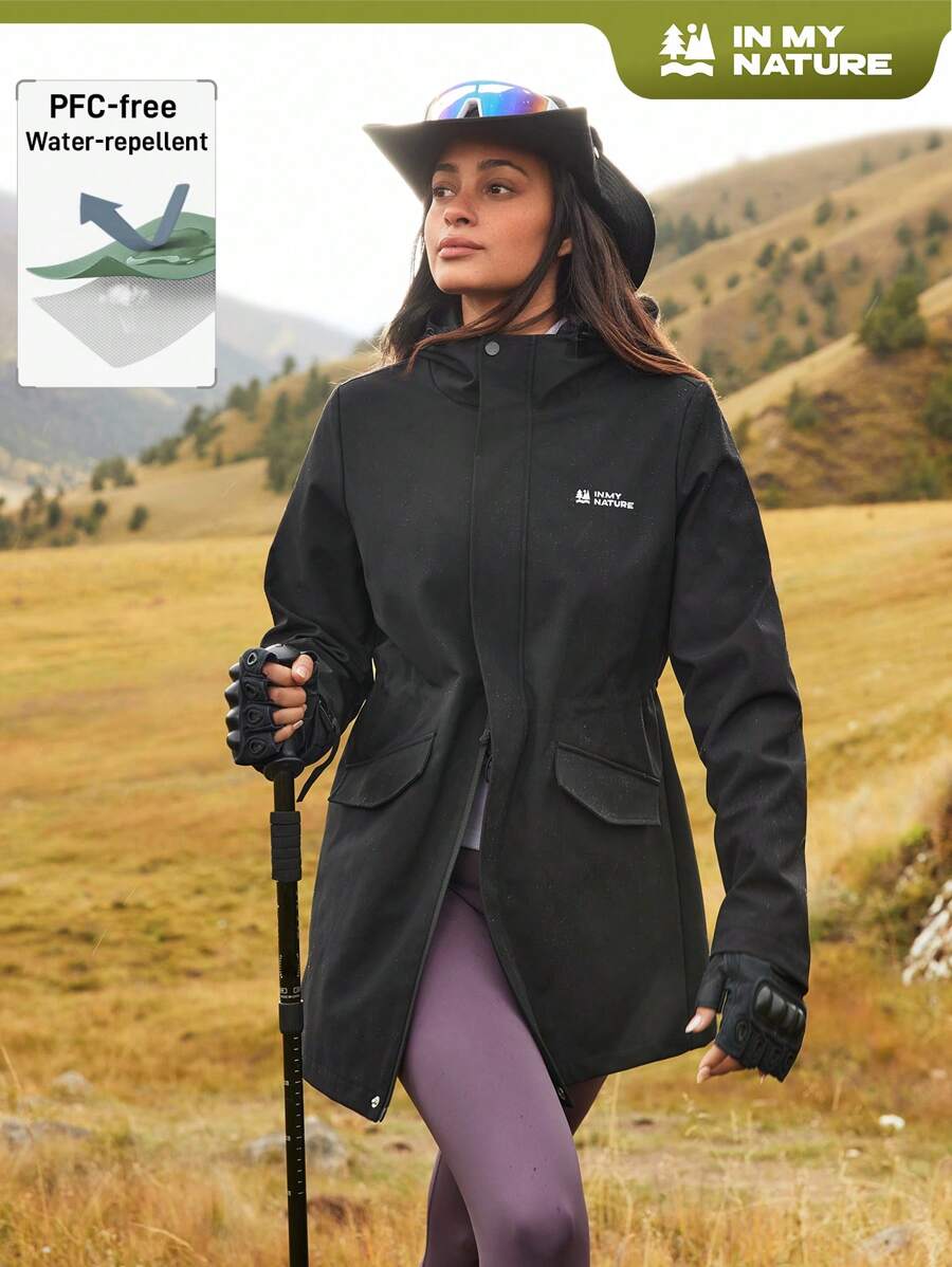 In My Nature 女士字母印花连帽防水户外雨衣，带口袋，长袖 - 黑色 - 查看 1