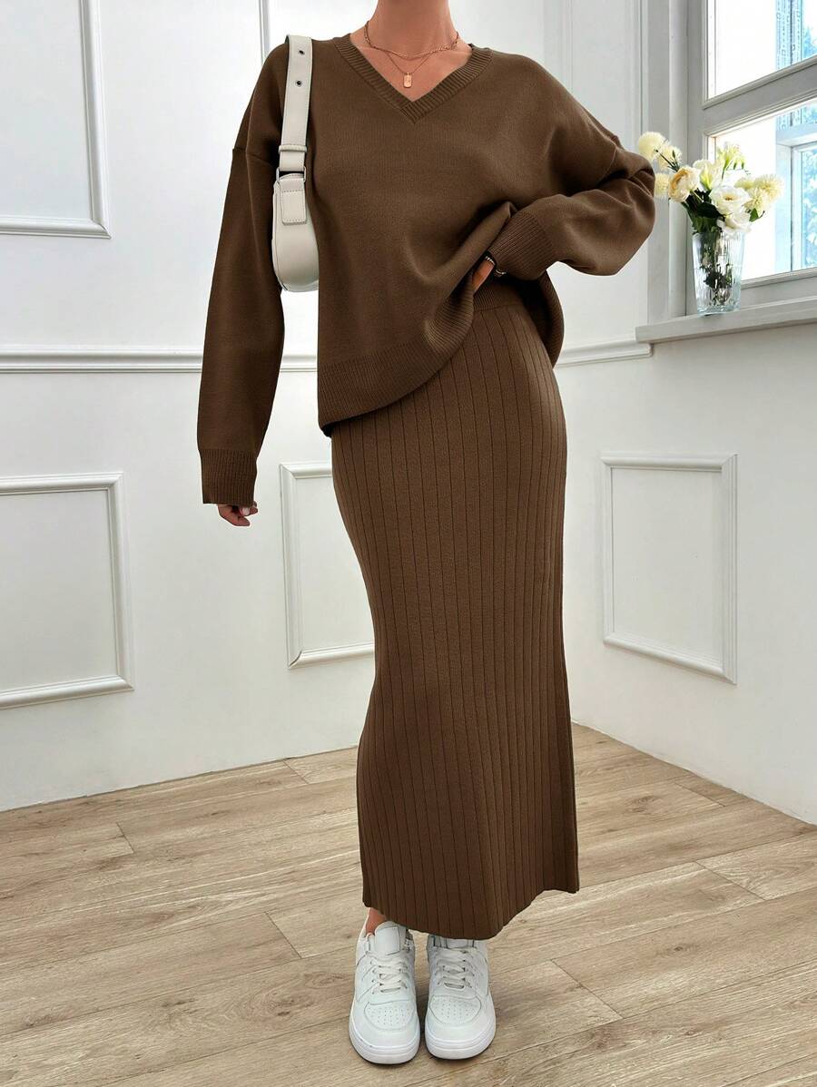 RueChic Casual Oversize V-hals Flare Mouw Trui & Maxi Rib Breiwerk Trui Rok 2-delige Set