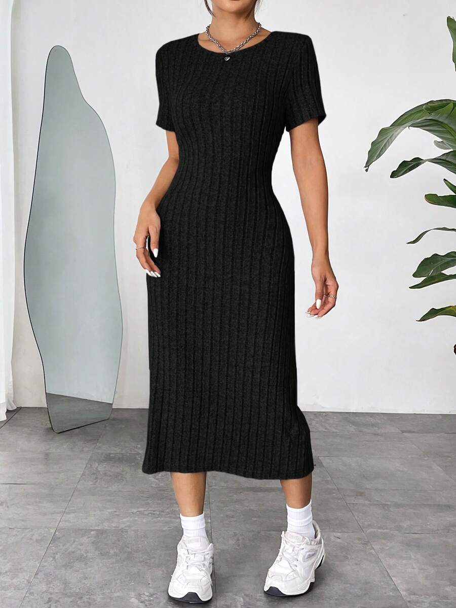 SHEIN EZwear Women's Solid Color Round Neck Short Sleeve Ribbed Casual Mini Dress