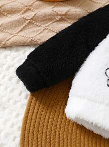 SHEIN 男婴冬季保暖法兰绒两件套，包括一件绣有可爱熊猫的长袖连帽运动衫和一条黑色长裤，适合各种场合。 - 黑與白 - 查看 3