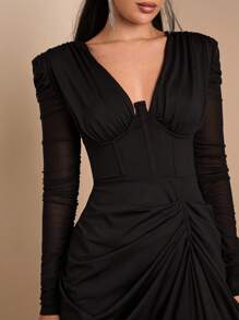 SHEIN BAE Long Sleeve Solid Black Sexy Deep V-Neck Ruched Tight Slit Dress, Elegant For Cocktail Parties, Romantic Dates, Layering In Autumn/Winter, Gatherings, Weddings - Black - View 5