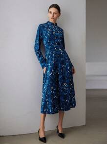 Aveloria Modichic 时尚优雅收腰修身立领天鹅绒花卉印花金色纽扣连衣裙，适合秋季度假女士的正式服装