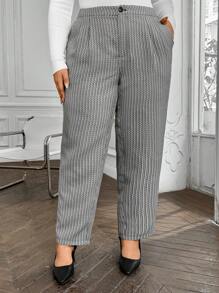 SHEIN Clasi Plus Size Women Pocket Pleated Casual Tweed Cone Pants