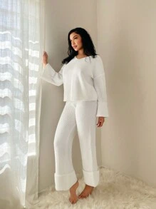 SHEIN SXY 2pcs/Set Thick Warm Comfortable Casual Versatile White Sweater Set, Autumn/Winter - White - View 1