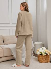 RueChic 2Pcs Pelush Animal Embroidery Detail PJ Set - Brown - View 2