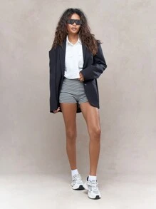 MISSGUIDED 纹理罗纹条纹毛衣短裤 - 黑與白 - 查看 4