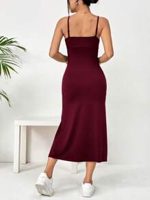 SHEIN EZwear 女士简约纯色细肩带开衩下摆休闲连衣裙 - 酒紅色 - 查看 2