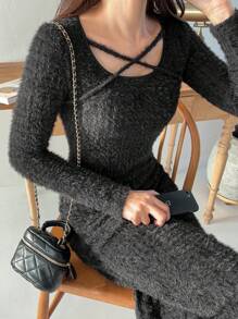 FRIFUL Women's Solid Color Long Sleeve Simple Mid-Length Fitted Dress, Casual Daily Wear