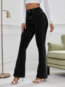 SHEIN Essnce Jeans de mezclilla de estilo informal con efecto crudo y volado en las piernas para mujer - Negro - Ver 3