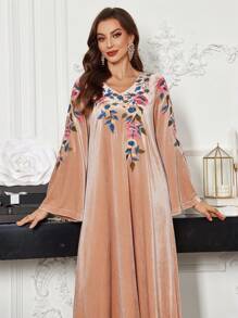 Al Najma V领长袖花卉刺绣简约休闲长袍连衣裙，端庄 - 粉色 - 查看 1