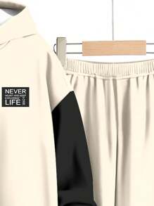 Bộ đồ hoodie dài tay họa tiết in hình khối màu cổ điển thời trang giản dị cho bé trai tuổi mới lớn 2 món, thoải mái cho mùa thu/đông - Nhiều màu - Xem 3