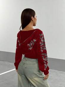 StreetHx 女士哥特式文字水钻装饰短款拉链连帽卫衣，秋冬季新年毕业季、返校季、毕业典礼、教师节、返校套头衫 - 紅色 - 查看 2