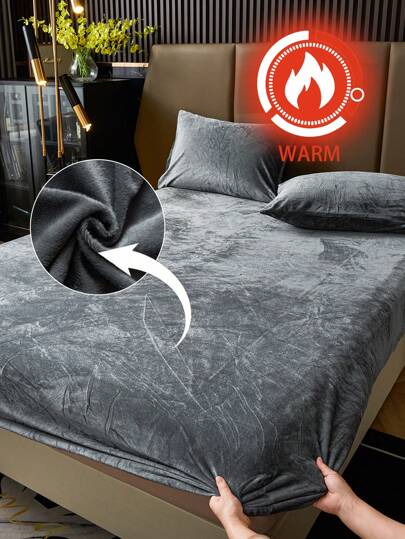 1pc Grey Velvet Fitted Sheet Warm Soft Solid Fuzzy Fitted Sheet King Queen Full Twin Size, Luxury Super Soft Cozy Comfy Bottom Sheet With 11.8" Deep Pocket,Suitable For Fall Winter And Spring, No Pillowcases Dormitory Bedding Back School Bedding