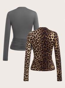 SHEIN Clasi 2pcs Women Leopard Print Mock Neck Versatile T-Shirts