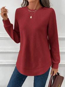 Tenues de femmes pour les fêtes du Nouvel An, vêtements de femmes rouges de Noël. Sweat-shirt-shirt basique en tricot gaufré à col rond asymétrique, confortable et décontracté pour femmes. Hauts à manches longues pour la remise des diplômes, la rentrée scolaire, la remise des diplômes, les tenues d'enseignante pour femmes, la rentrée scolaire en automne/hiver