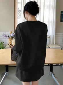 INAWLY 女士纯色圆领长袖运动衫和抽绳腰短裤两件套休闲套装，秋季服装 - 黑色 - 查看 8