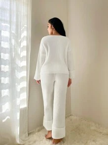 SHEIN SXY 2pcs/Set Thick Warm Comfortable Casual Versatile White Sweater Set, Autumn/Winter - White - View 2
