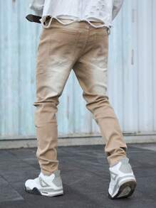 Manfinity LEGND Men's Casual Washed Distressed Tapered Jeans