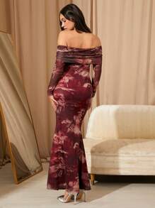 MaterniChic Vestido elegante de embarazo de manga larga con hombros descubiertos, estampado de tie-dye y dobladillo de cola de pez ajustado