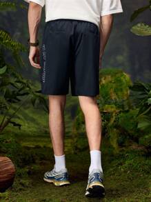 In My Nature Herren Loose Fit Shorts mit Buchstaben-Muster und Taschen für den Outdoor-Bereich - marineblau - Übersicht 2