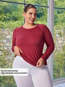 Easithlete 女士大码无缝长袖纯色运动服，简约时尚 - 酒紅色 - 查看 3